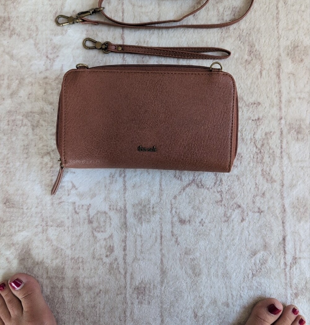 The Sak Brown Woven Crossbody, Clutch Or Wristlet Wallet - Picture 8 of 13